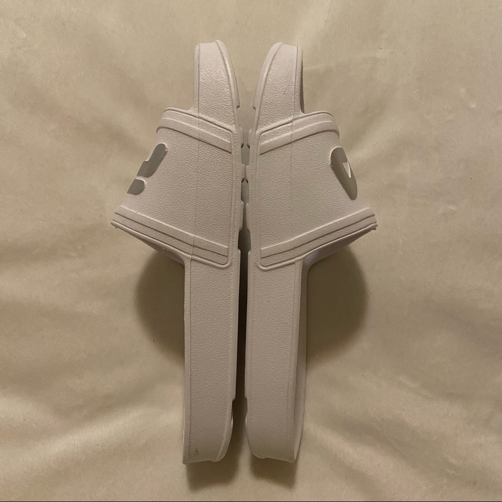 FILA Slides - Picture 5 of 6